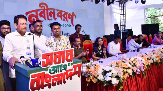 জগন্নাথ বিশ্ববিদ্যালয়ে নবীন বরণে ড. এহছানুল হক মিলন: ছাত্রজীবনই ভবিষ্যৎ গড়ার শ্রেষ্ঠ সময়, শ্রেণিকক্ষের বাইরেও দক্ষতা অর্জনের আহ্বান