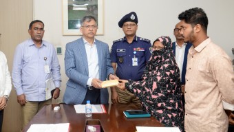 সাভারে এসআই আলতাফ হোসেন হত্যা: জড়িতদের দ্রুত গ্রেপ্তারের নির্দেশ স্বরাষ্ট্রমন্ত্রীর