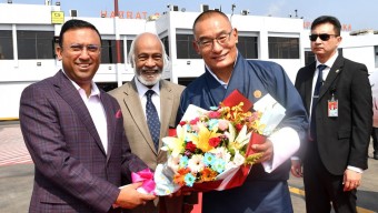 ভুটানের প্রধানমন্ত্রীকে ঢাকায় স্বাগত জানালেন এলজিআরডি মন্ত্রী
