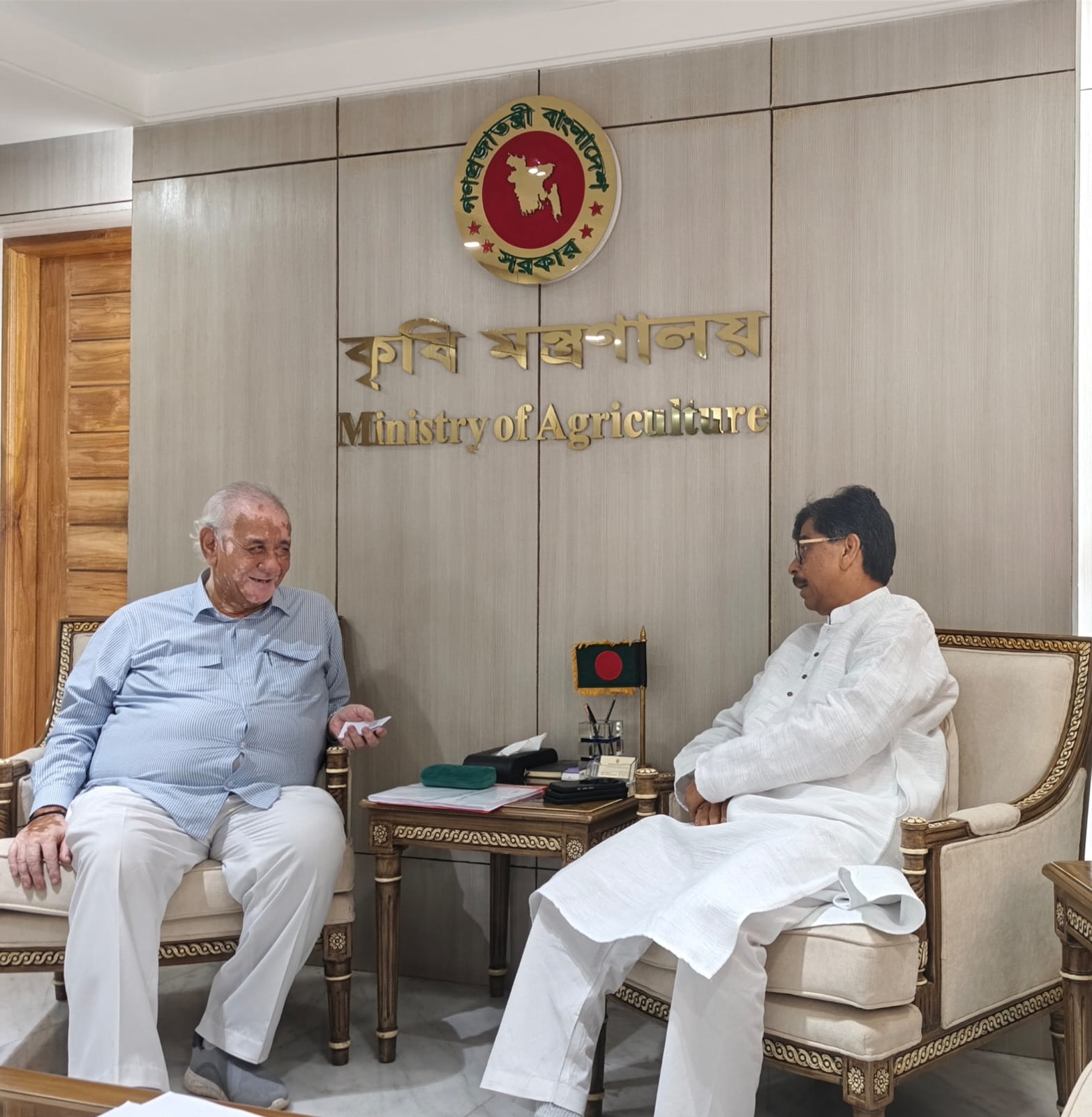 পার্বত্য অঞ্চলে আধুনিক কৃষি সম্প্রসারণে কৃষি মন্ত্রীর সহযোগিতা চাইলেন পার্বত্য মন্ত্রী সাচিং প্রু, এমপি