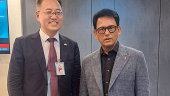 চীনের উদ্দেশ্যে ঢাকা ছাড়লেন শিক্ষামন্ত্রী এহছানুল হক মিলন